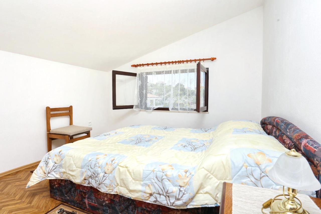 Family Friendly Seaside Apartments Razanj, Rogoznica - 10373 Экстерьер фото