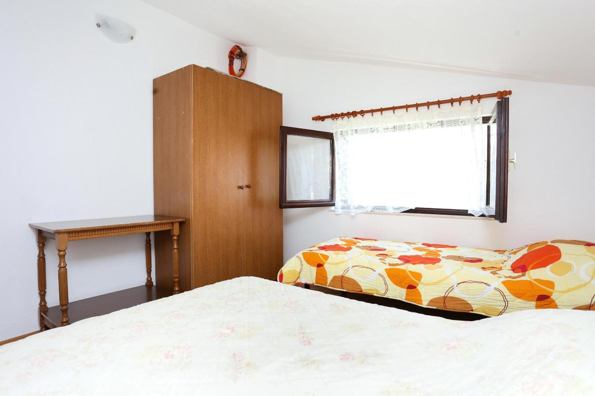 Family Friendly Seaside Apartments Razanj, Rogoznica - 10373 Номер фото